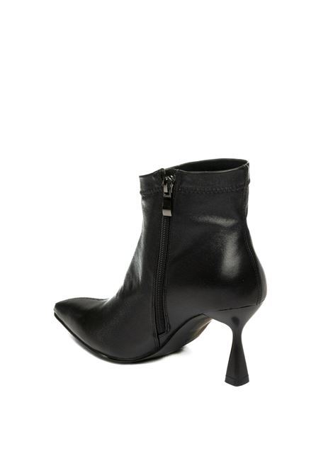  UMA PARKER NEW YORK | 648NAPPA-NERO